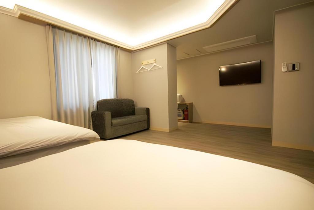 Jeju Sejong Hotel Buitenkant foto