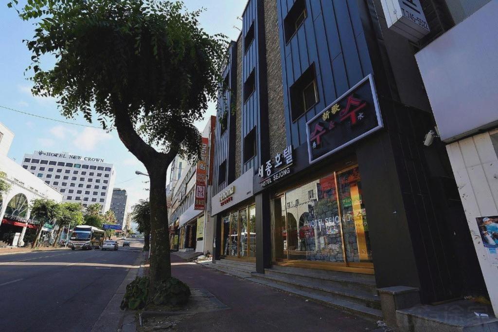 Jeju Sejong Hotel Buitenkant foto