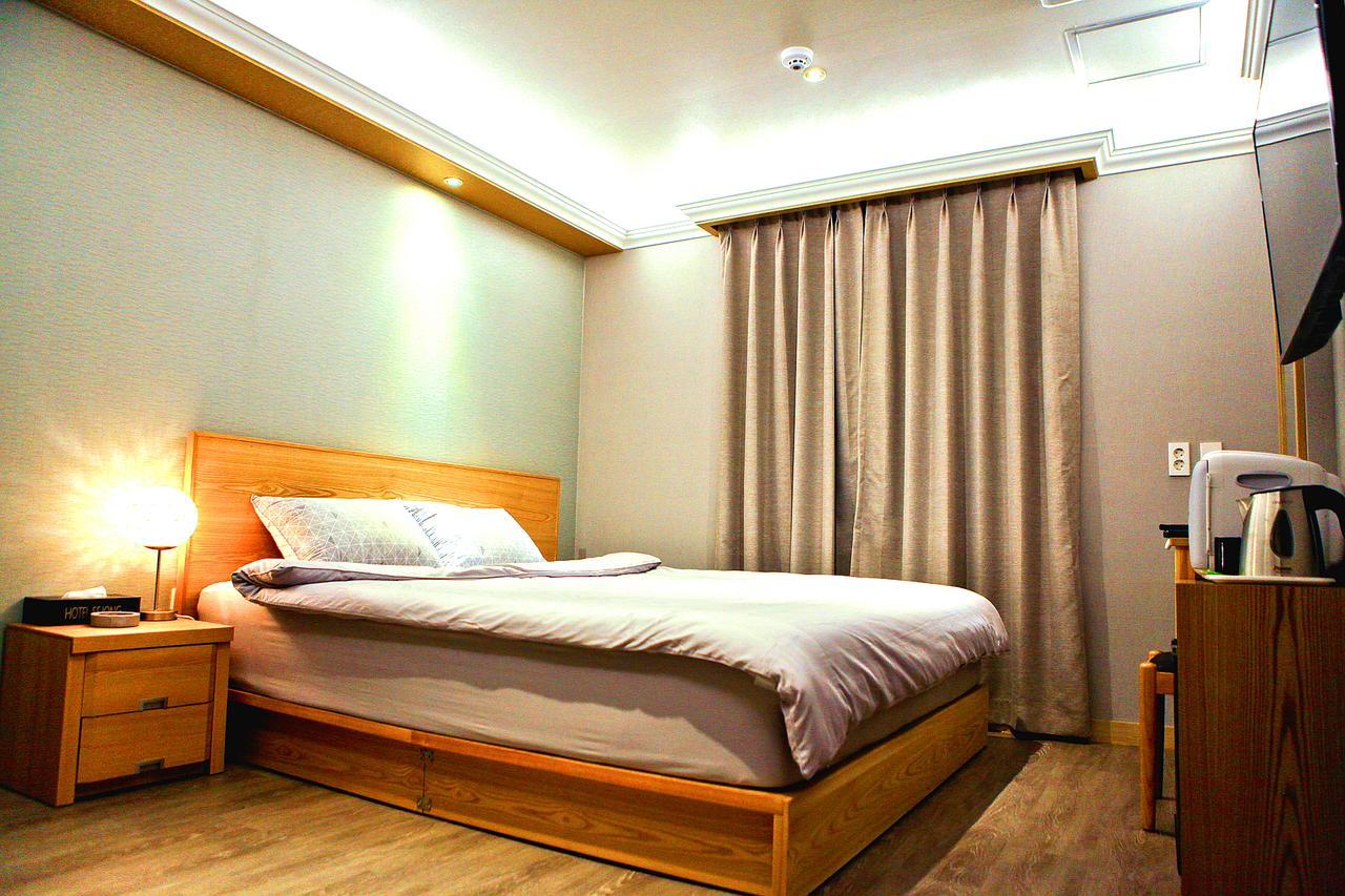 Jeju Sejong Hotel Buitenkant foto