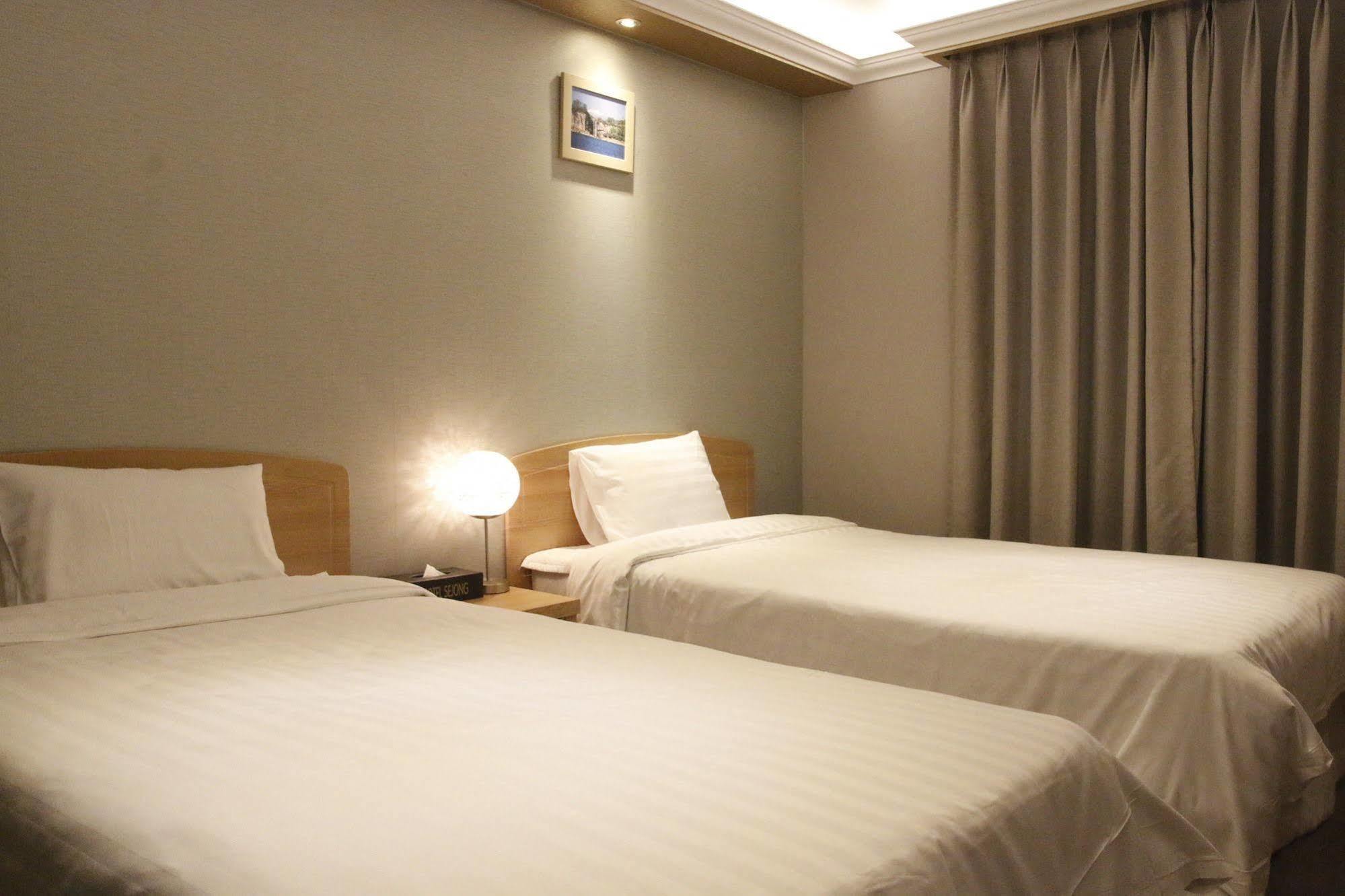 Jeju Sejong Hotel Buitenkant foto
